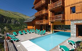 Residence Odalys Le Hameau Et Les Chalets De La Vallee D'Or
