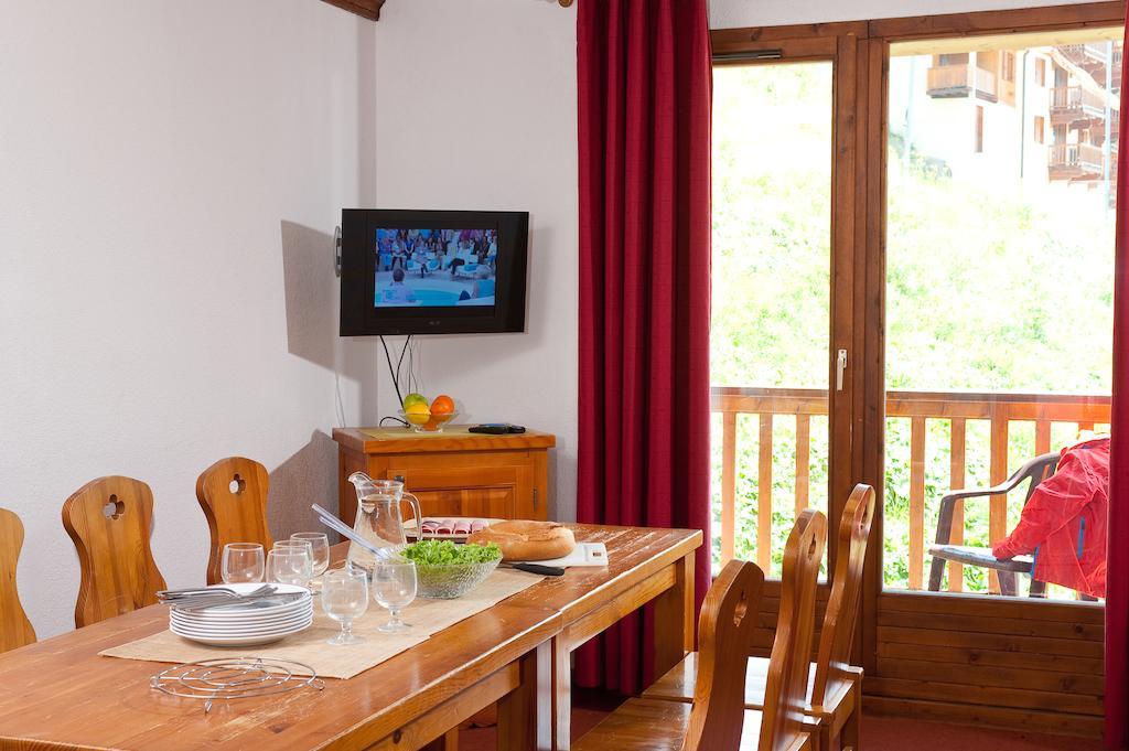 Residence Odalys Le Hameau Et Les Chalets De La Vallee D'Or Valloire Kamer foto