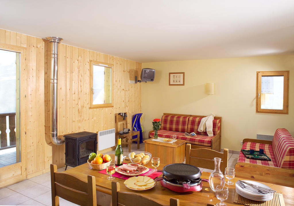 Residence Odalys Le Hameau Et Les Chalets De La Vallee D'Or Valloire Buitenkant foto